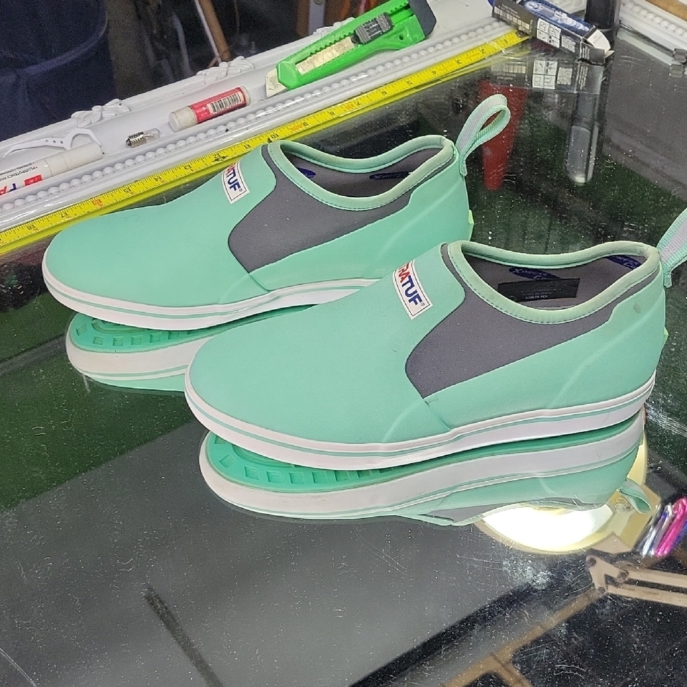 Womens 10 XTRATUF Women's Waterproof Slip-On Deck Shoes  Seafoam. Excellent Cond - Picture 6 of 8